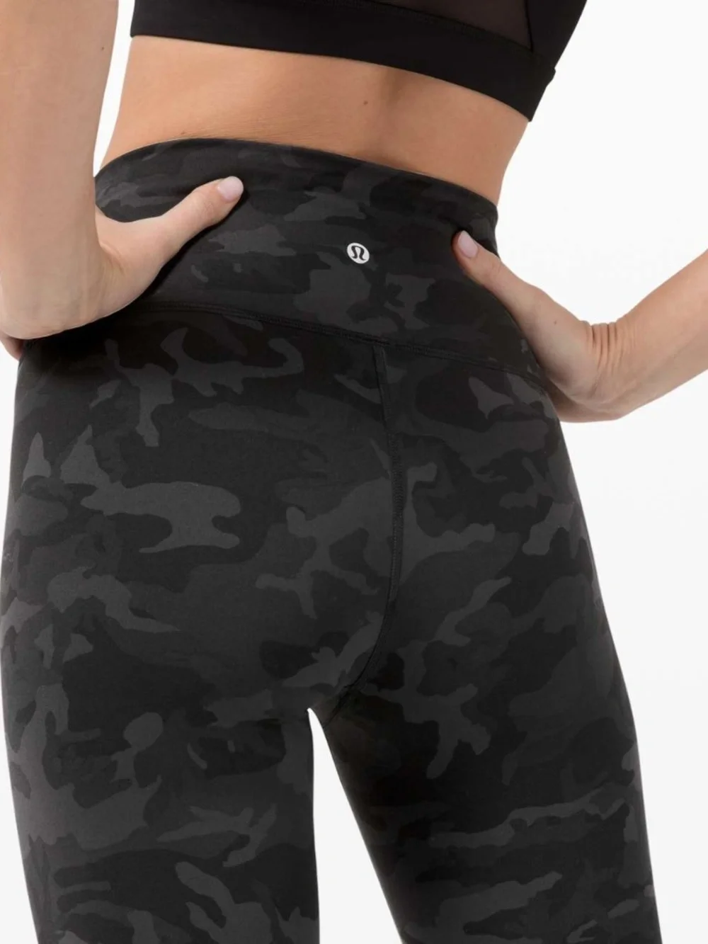 NWT Wunder Train High-Rise Tight 25